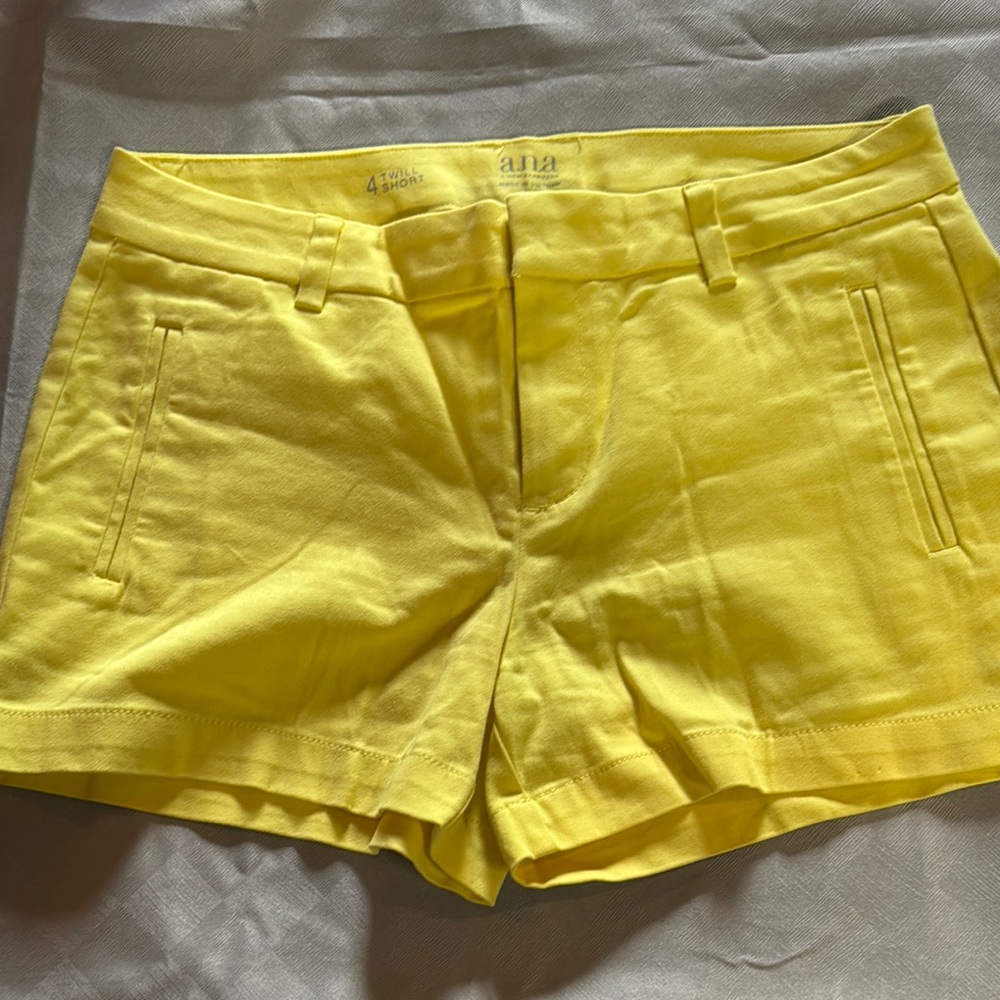 a.n.a High Waist Yellow Shorts with Tailored Fit